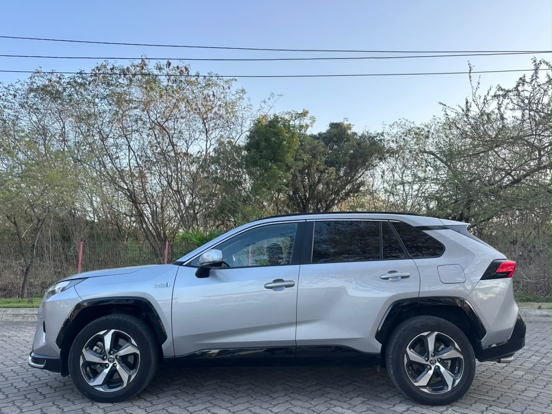 TOYOTA RAV4 GR SPORT thumbnail 7